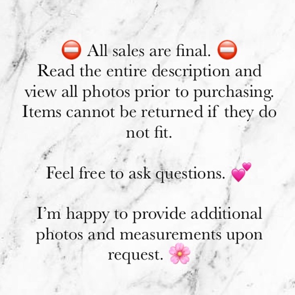 SELENA Single Rose Minimalist Tee - Picture 5 of 5